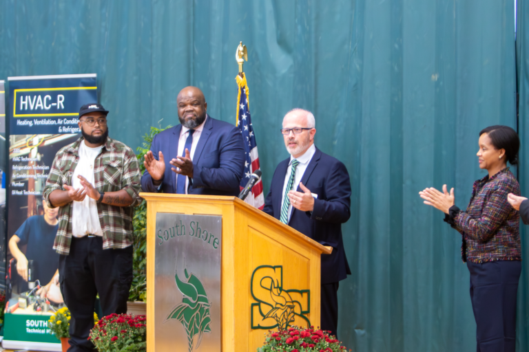 53249055535_874571933a_o-768x512