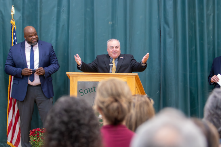 53249064065_6d0179a363_o-768x512