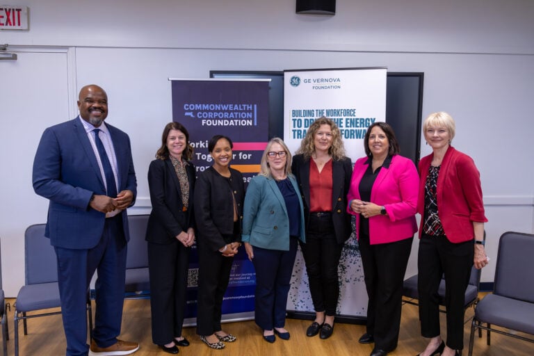 54091867945_e8943ec548_k-768x512